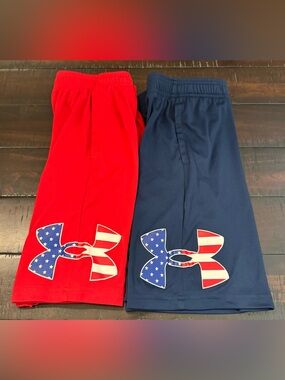 Under Armour M Boys Shorts - Bundle of 2, Color: Red Flag, Navy Blue Flag